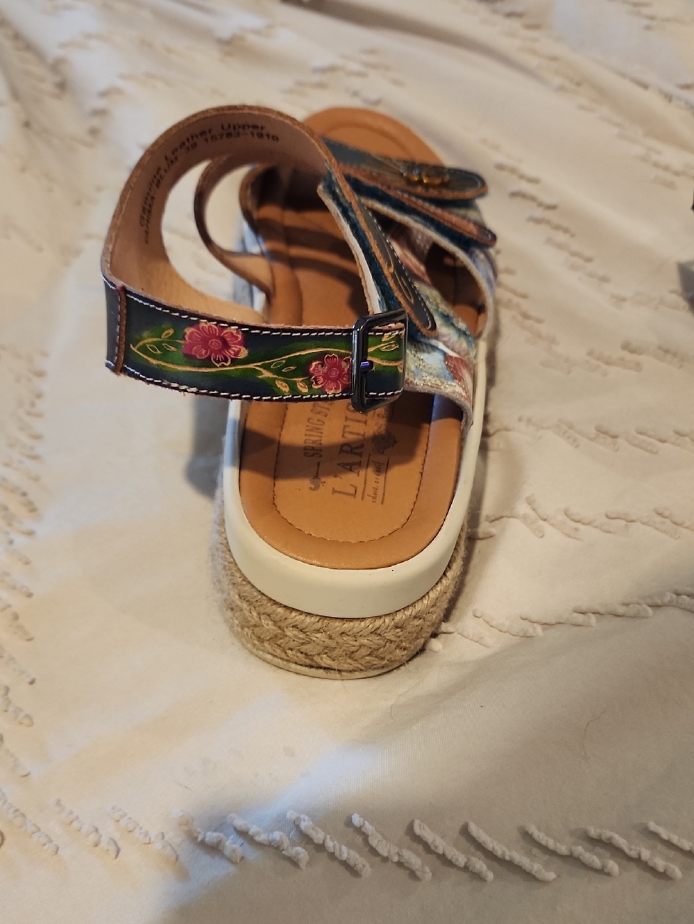 Artisan Floral Embroidered Platform Sandals - Navy & Multicolor - Picture 4 of 11